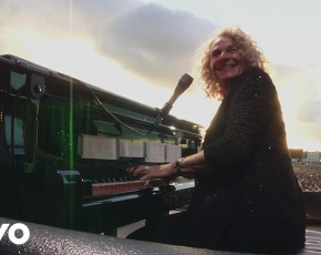 Carole King - Tapestry: Live in Hyde Park (trailer)