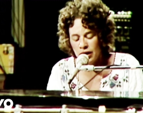 Carole King - Being at War with Each Other (Live at Montreux, 1973)